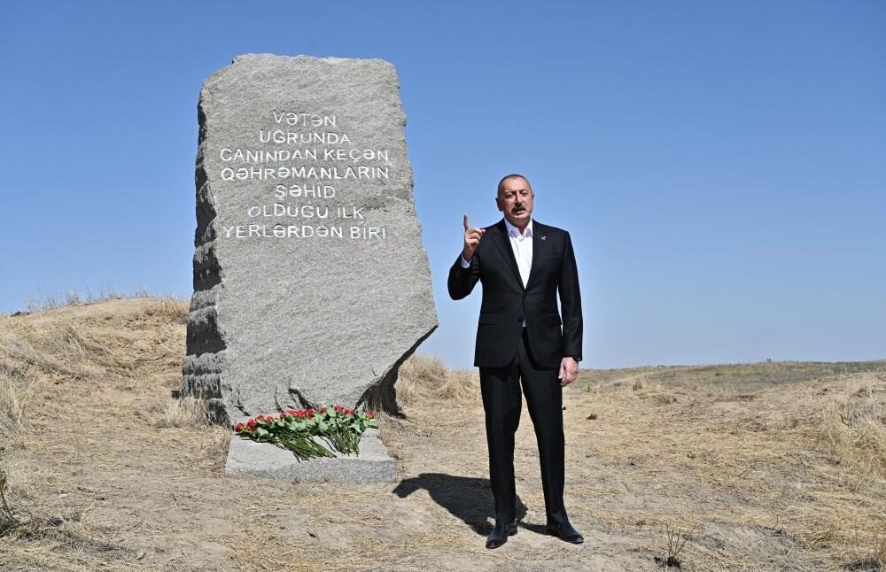 Президент Ильхам Алиев и Первая леди Мехрибан Алиева совершили поездку в Физулинский район