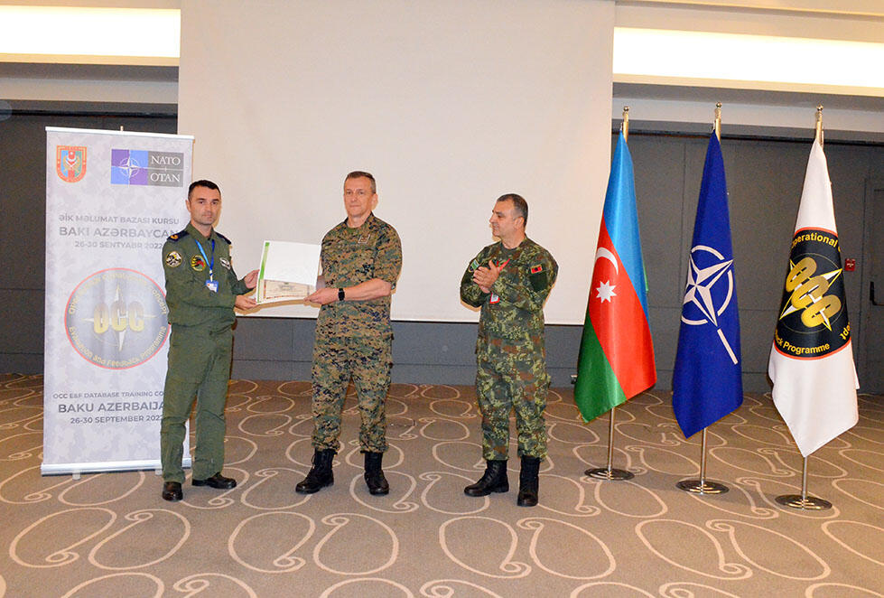 В Баку завершился курс НАТО