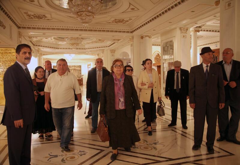 Международный день пожилых людей отметили в музыкальном театре Баку