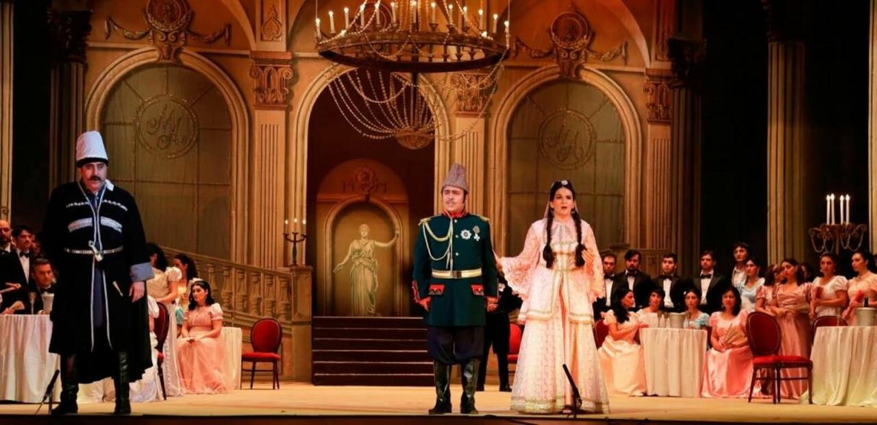 В Баку показали оперу "Натаван"