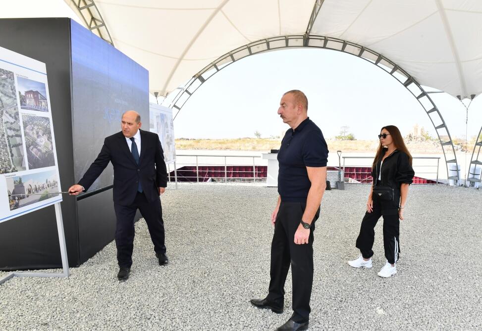 Президент Ильхам Алиев и Первая леди Мехрибан Алиева приняли участие в церемонии закладки фундамента агдамского села Кенгерли