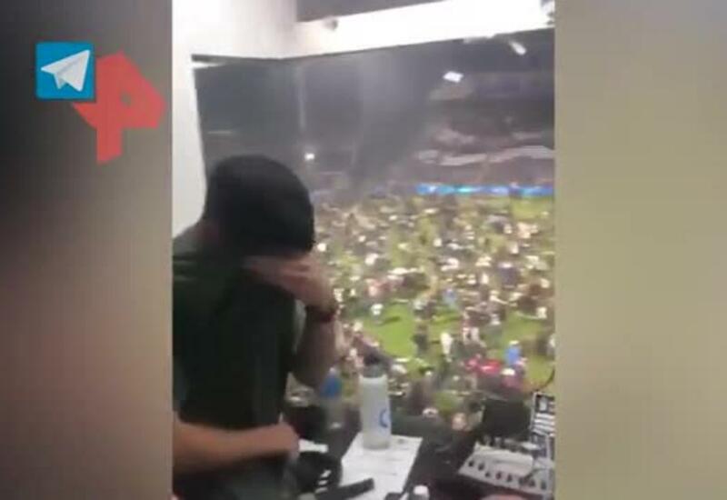Аргентинская полиция распылила слезоточивый газ на стадионе в Ла-Плате