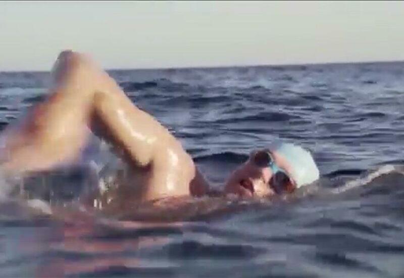 Впервые в истории человек переплыл Красное море