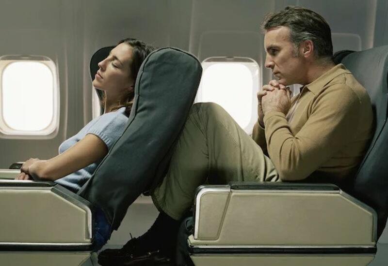 Туристка раскрыла секрет, как в самолете переднее сиденье заставить не откидываться на тебя