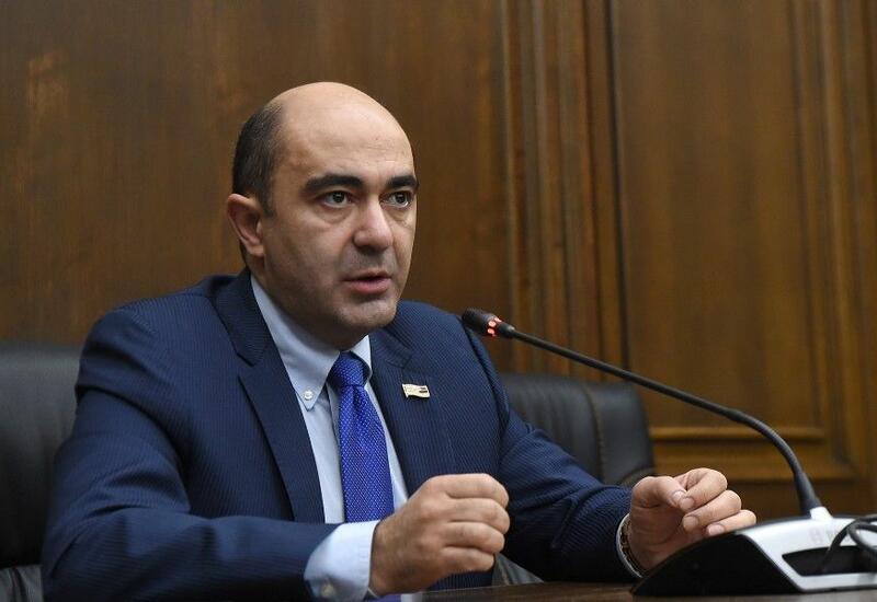 "Шустрый" Эдмон Марукян подрывает возможное мирное соглашение с Азербайджаном