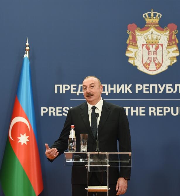 Президент Ильхам Алиев и Президент Александр Вучич выступили с заявлениями для печати