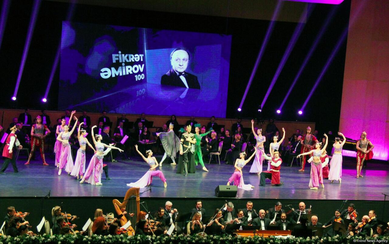 Во Дворце Гейдара Алиева прошел концерт, посвященный 100-летию Фикрета Амирова
