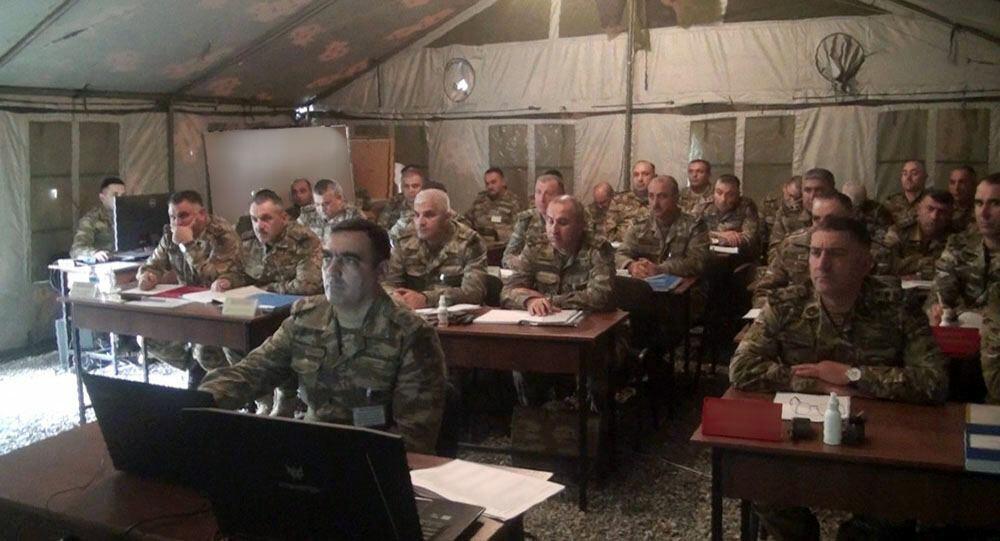 Проводятся учения сухопутных войск Азербайджана