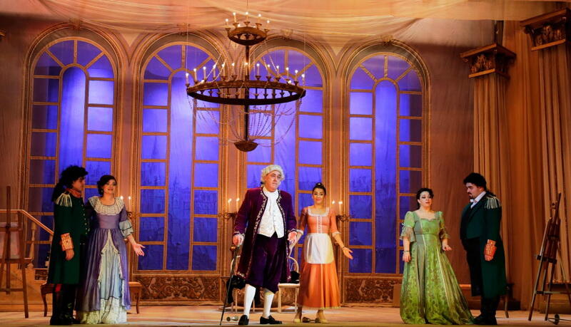 В театре Оперы и балета с большим успехом состоялся показ оперы В.А.Моцарта "Так поступают все"