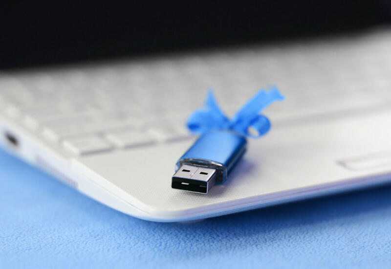 Китайские шпионы вооружились USB-флешками для проведения кибератак