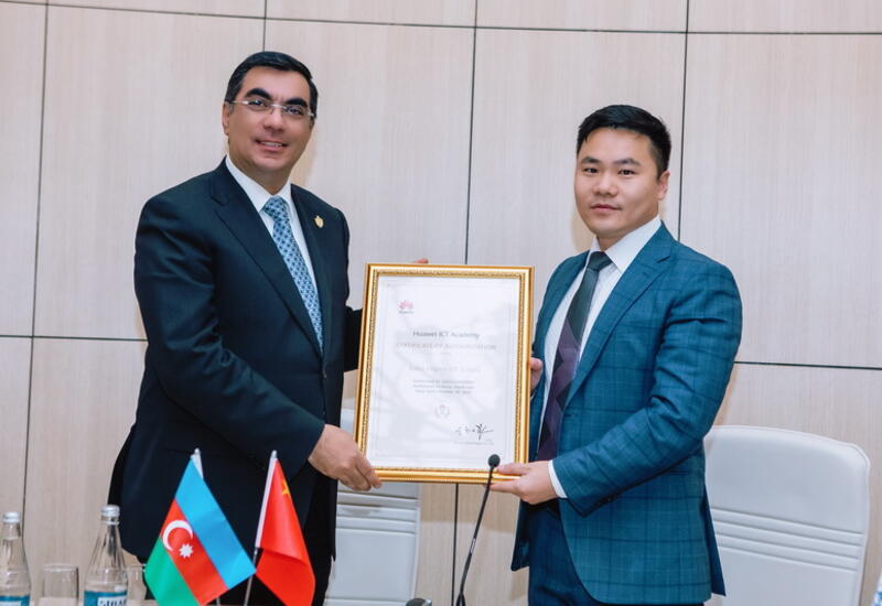 Академия ИКТ Huawei задействует лучшие учебные заведения Азербайджана для обогащения цифровых экосистем