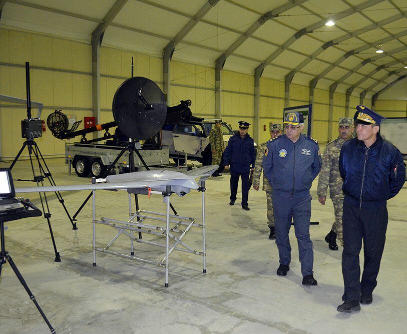 Замминистра обороны Узбекистана посетил воинскую часть ВВС Азербайджана