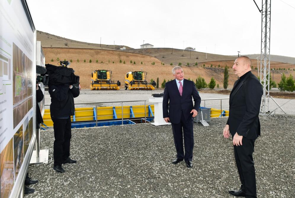 Президент Ильхам Алиев заложил фундамент нового завода в агропарке "Шеки-Огуз"