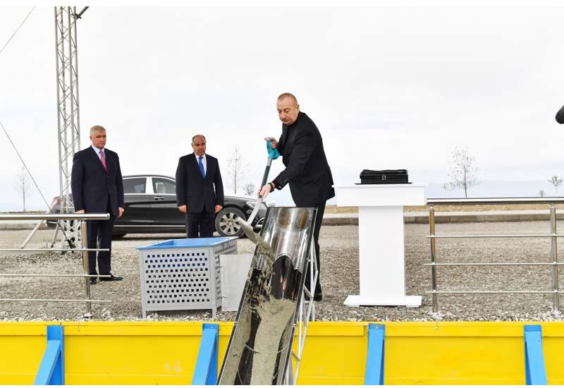 Президент Ильхам Алиев заложил фундамент нового завода в агропарке "Шеки-Огуз"