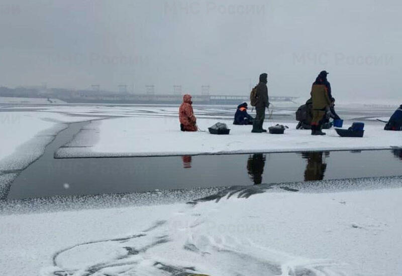 Более 30 рыбаков, унесенных на льдине, спасли в Чувашии