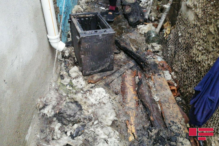 В Сумгайыте заживо сгорели двое детей