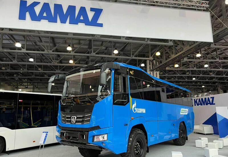 «КамАЗ» представил новый внедорожный автобус