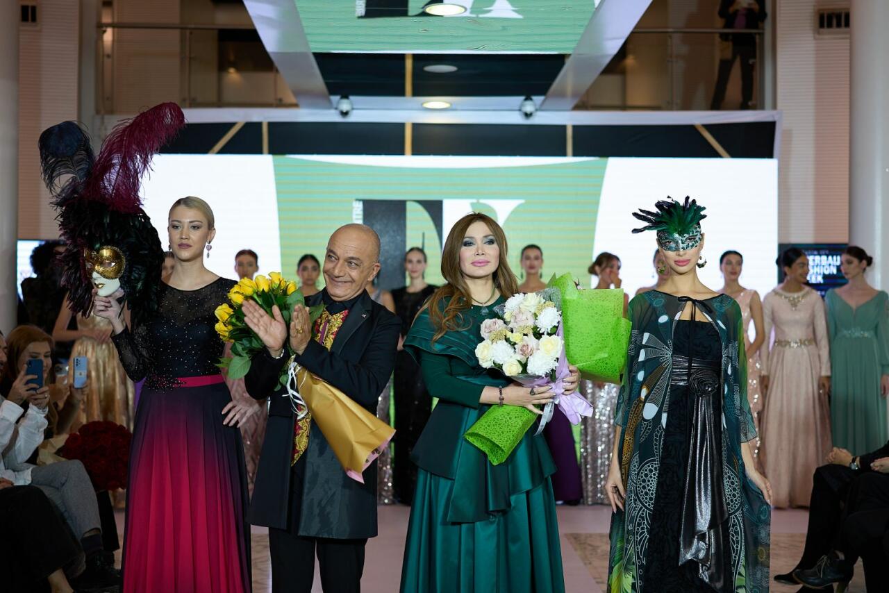 Azerbaijan Fashion Week 2022 – от одеяний кочевников и элегантных хиджабов до волшебной птицы Хумо