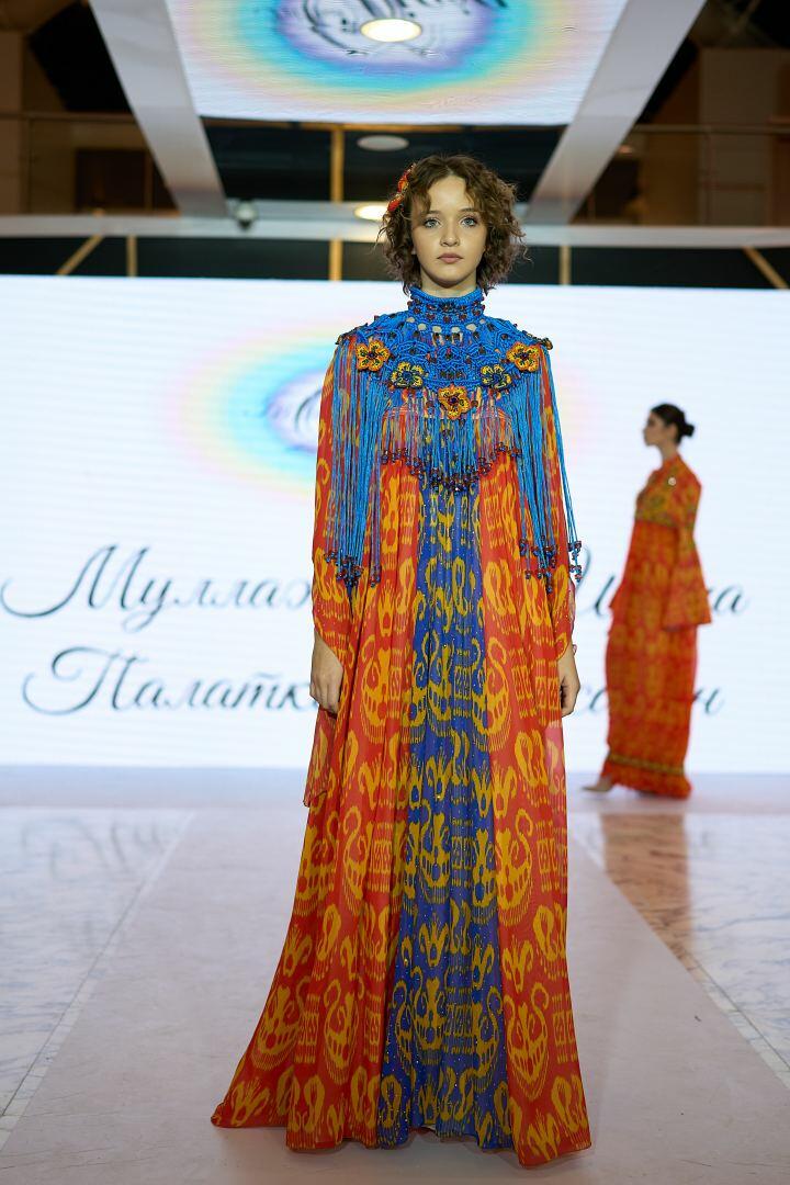 Azerbaijan Fashion Week 2022 – от одеяний кочевников и элегантных хиджабов до волшебной птицы Хумо