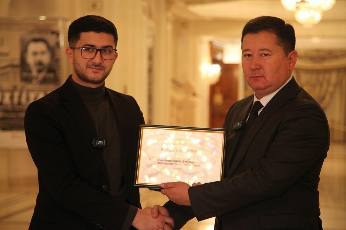 Узбекский театр удостоен почетной грамоты минкультуры Азербайджана