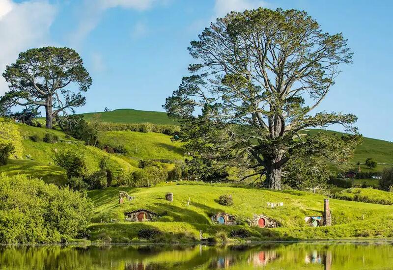 В Новой Зеландии предложили пожить в доме хоббитов из «Властелина колец»