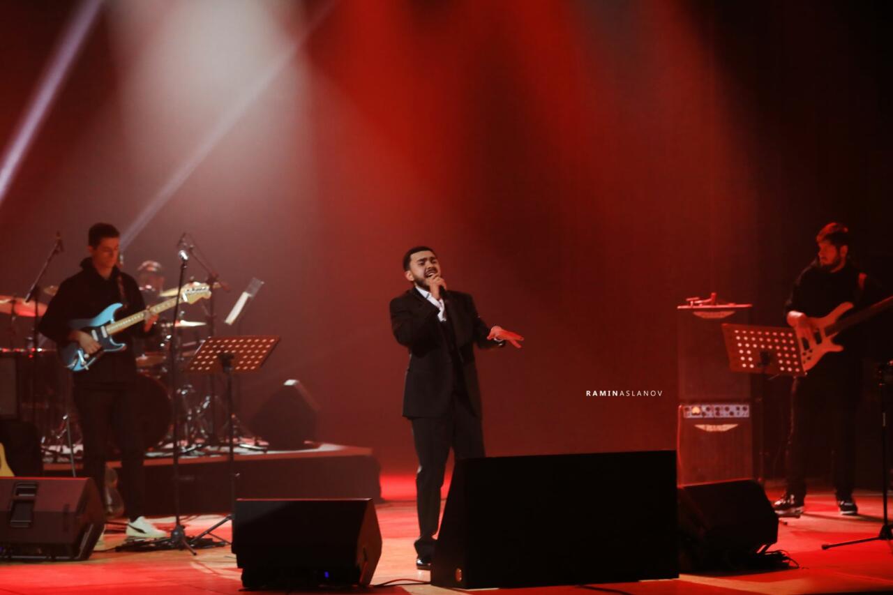 В Баку прошел первый сольный концерт Вагифа Нагиева