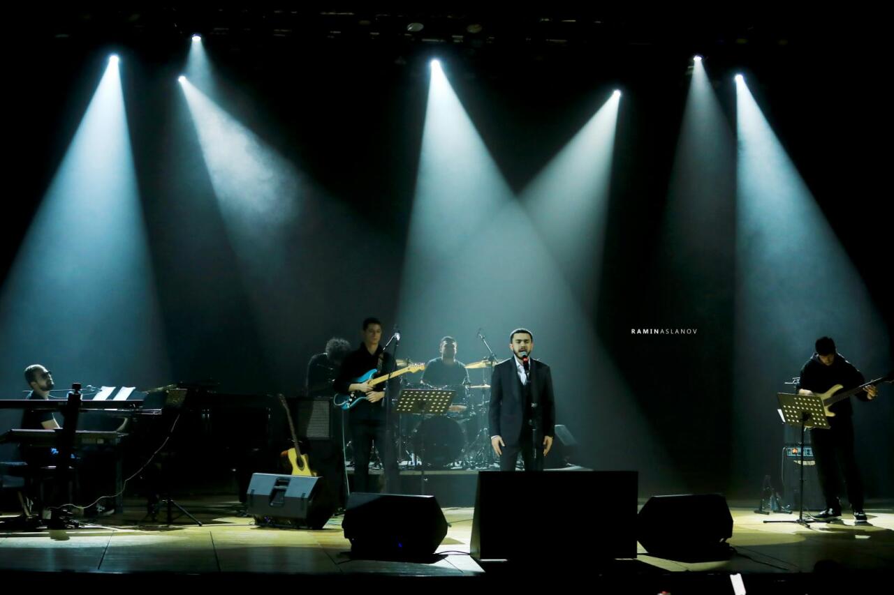 В Баку прошел первый сольный концерт Вагифа Нагиева