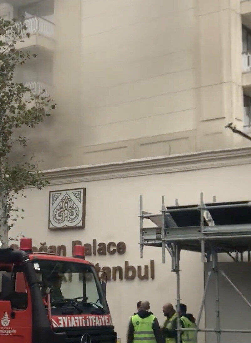 Крупный пожар в Стамбуле