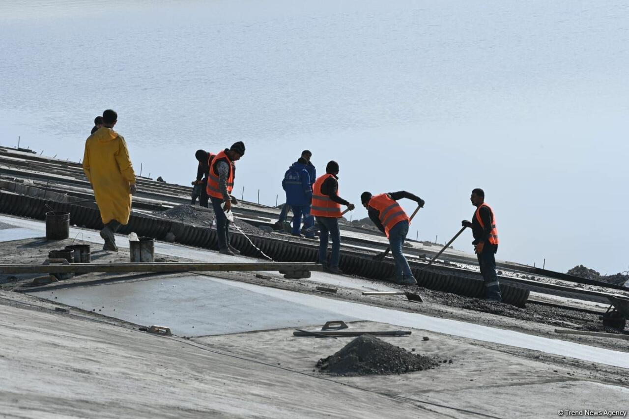 Названы сроки завершения ремонтных работ на водохранилище "Хачинчай"