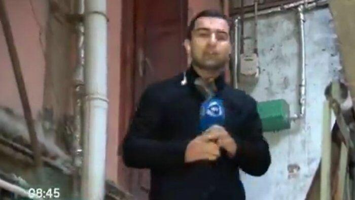 ATV-nin jurnalisti canlı efirdə yıxıldı