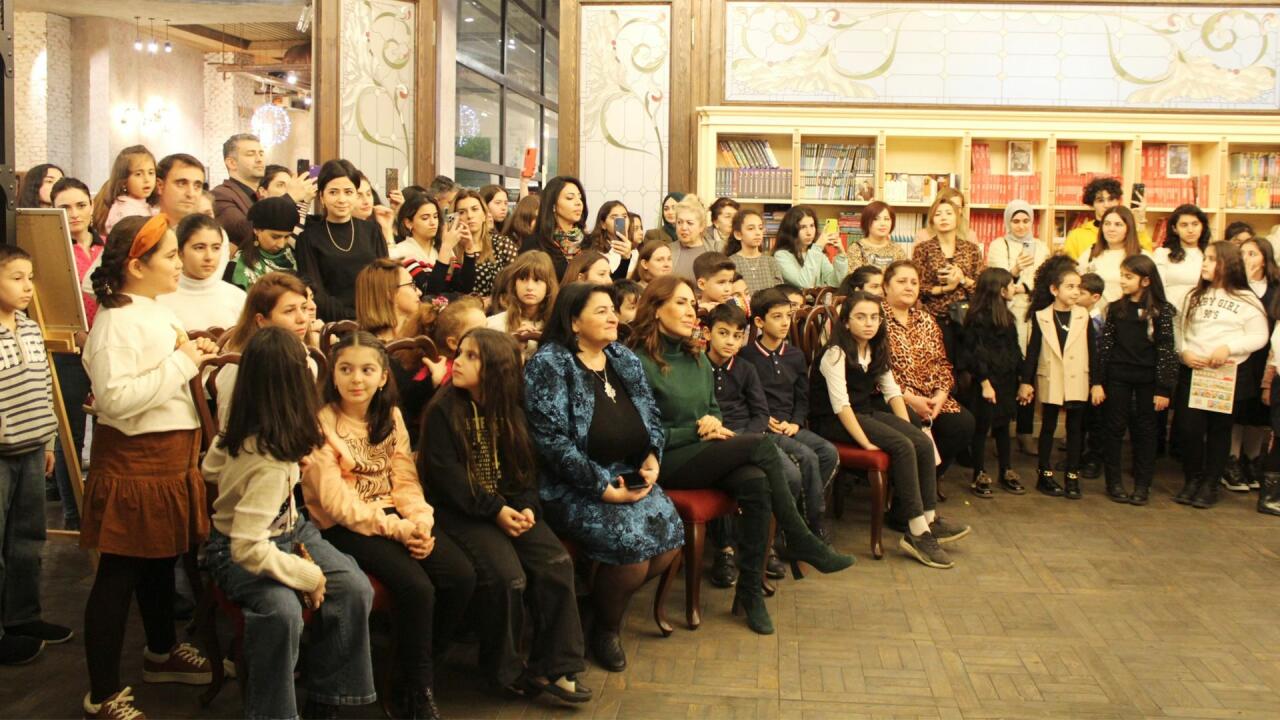 Бакинский книжный центр представил новый проект