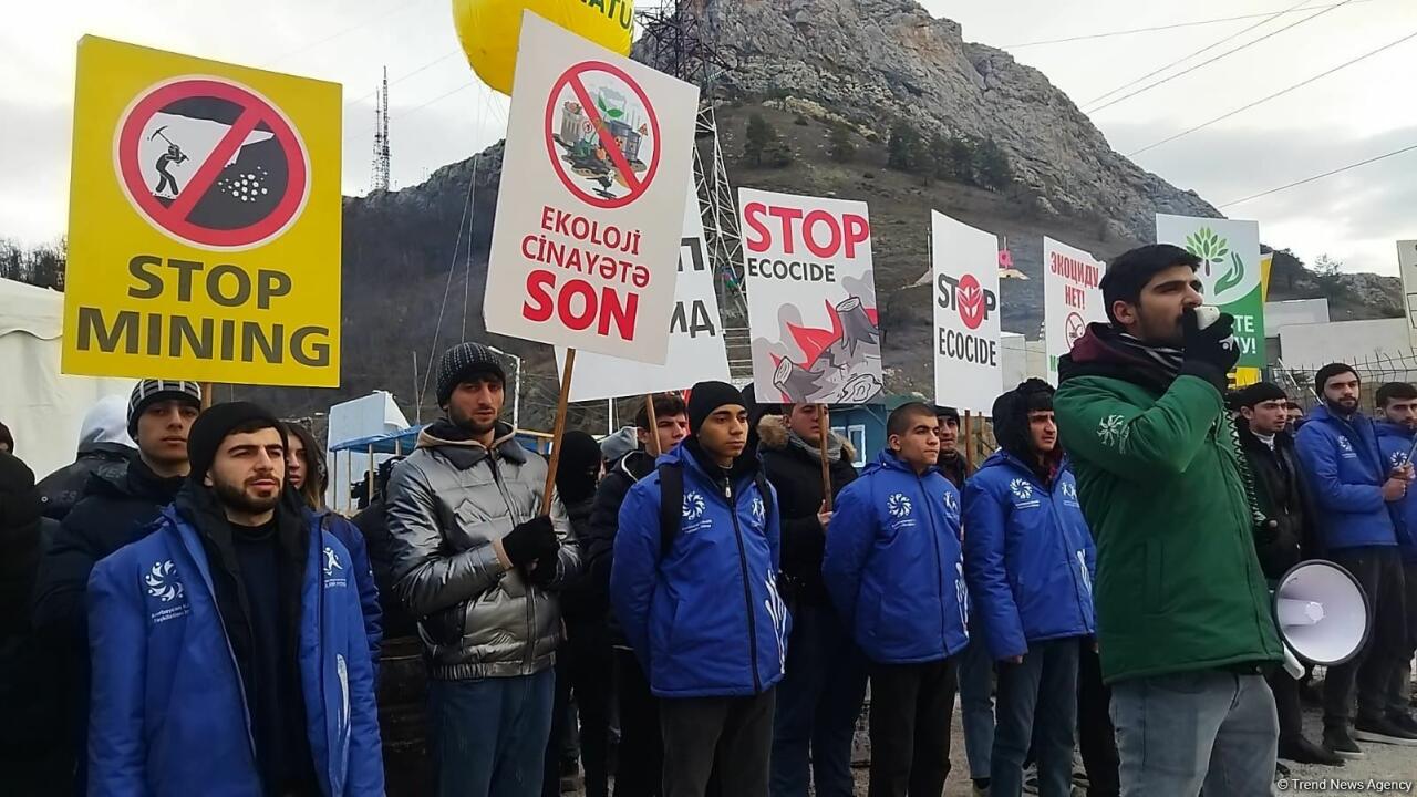 Восемнадцатый день акции протеста на Лачинской дороге