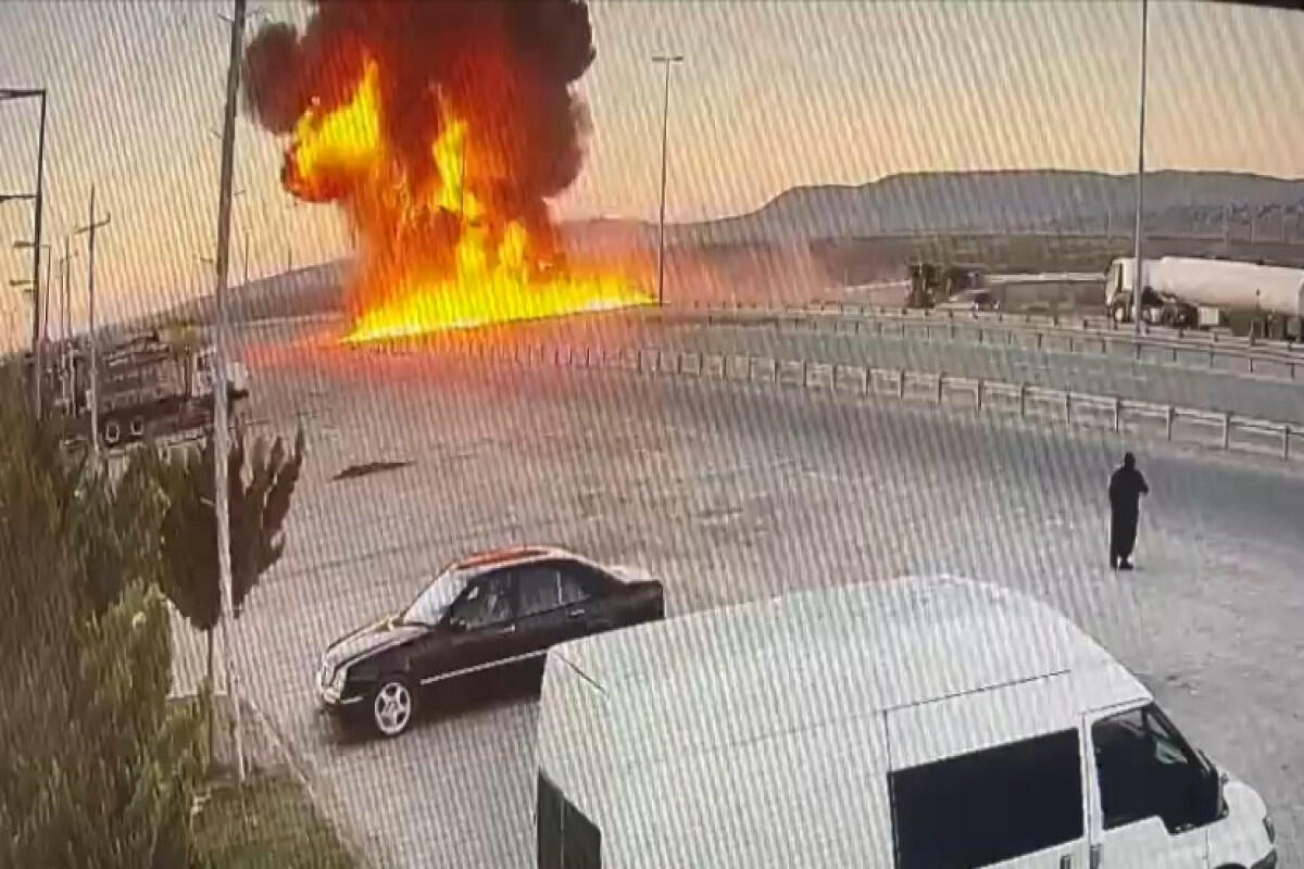 Момент взрыва ДТП в Гобустане