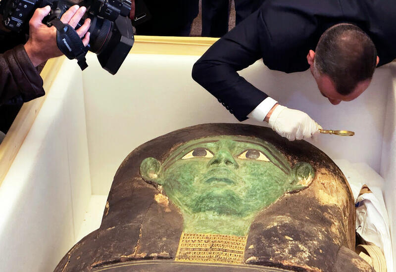 Украденный саркофаг древнего жреца вернут Египту