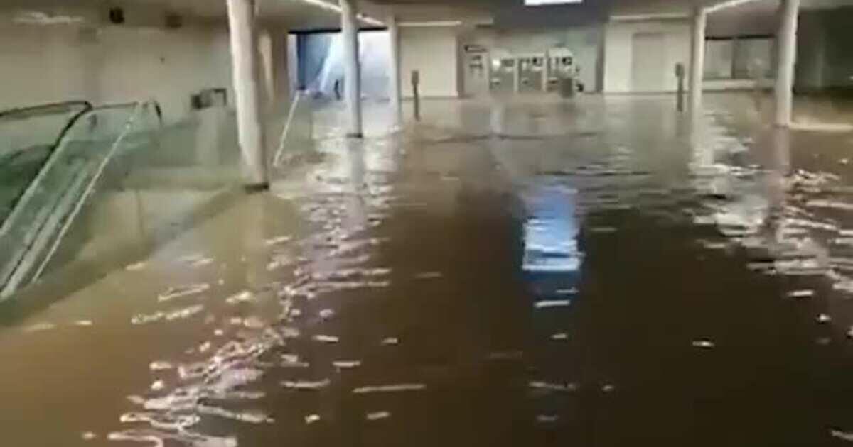 Наводнение затопило Порту