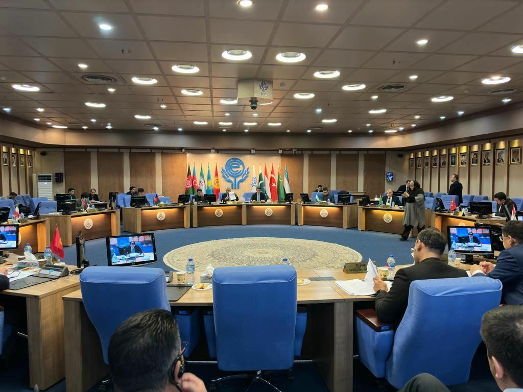 В Тегеране состоялось первое заседание Совета ОЭС под председательством Азербайджана