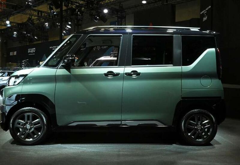 Mitsubishi представила на Tokyo Auto Salon 2023 микровэн Delica Mini