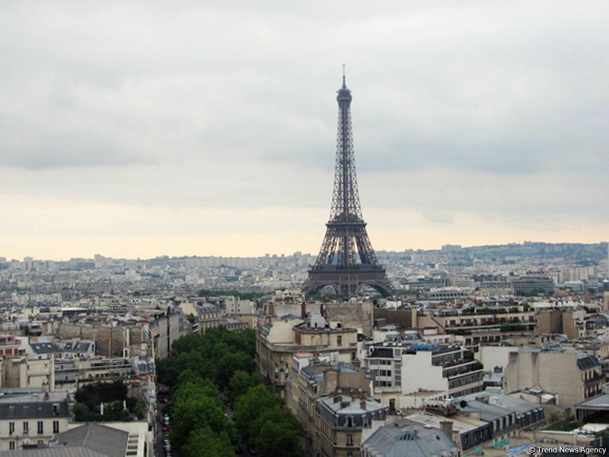 Страх и ненависть в Париже: Макрон в антиазербайджанской истерике закусил удила