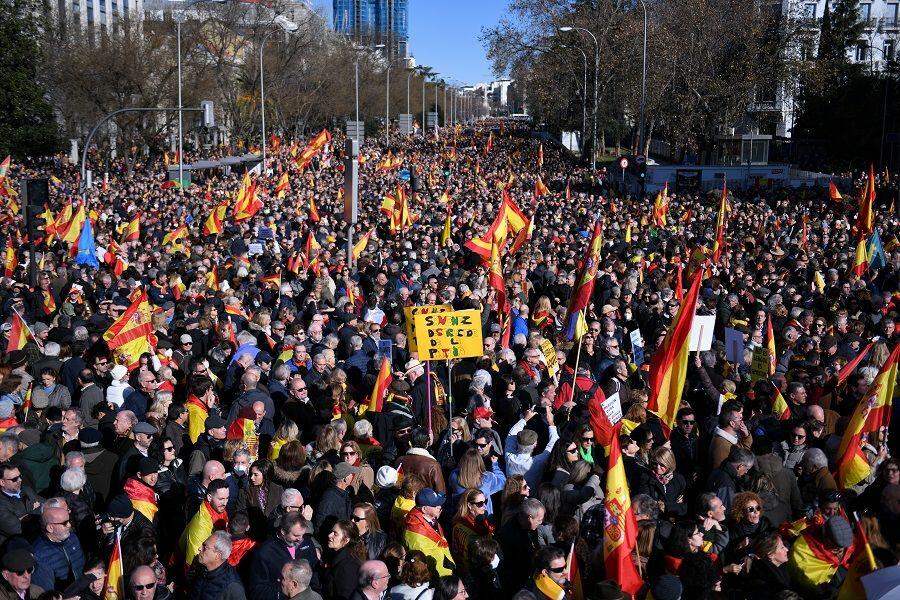 Многотысячная акция протеста в Мадриде