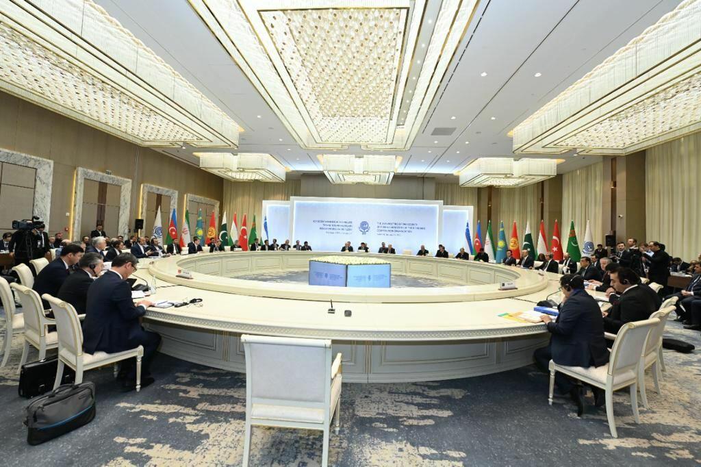 Джейхун Байрамов выступил на заседании Совета министров стран ОЭСР в Узбекистане