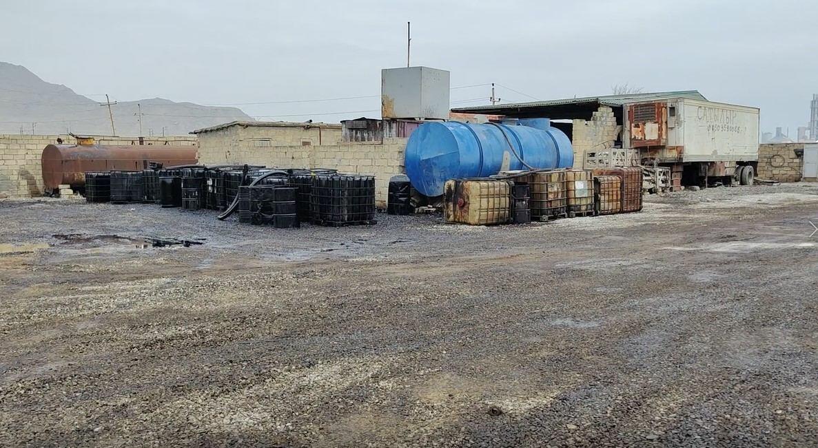 В Баку предотвращена незаконная продажа нефтепродуктов