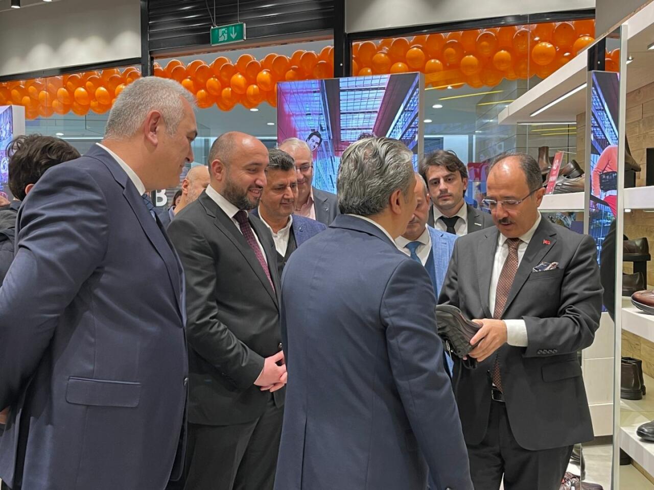В Баку состоялось открытие магазинов компании "Setex Group"