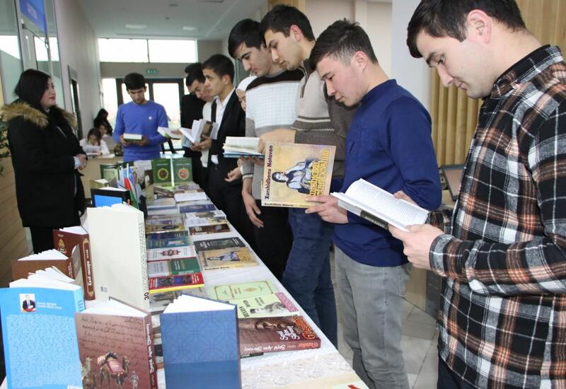 В рамках "Года Гейдара Алиева" библиотекам Узбекистана передана богатая коллекция книг об Азербайджане