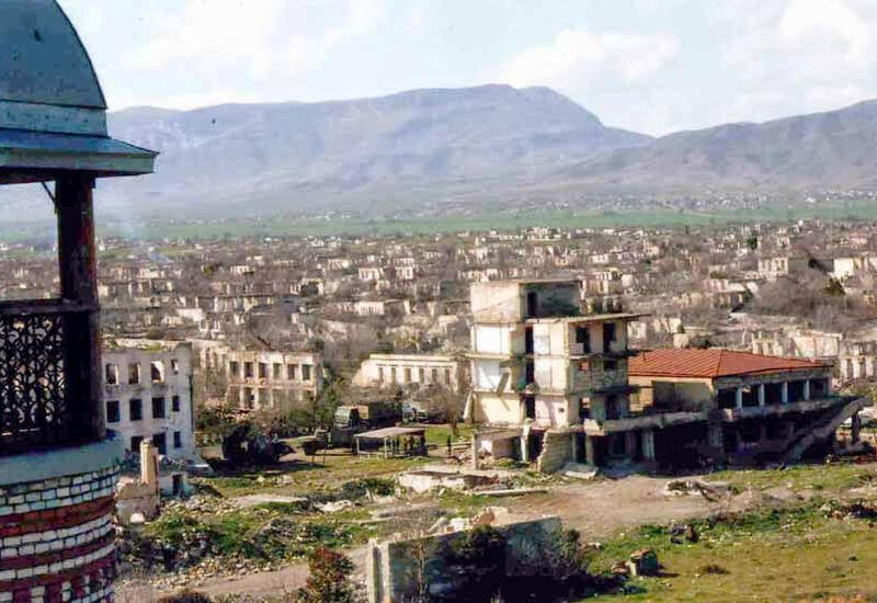 Армения должна отказаться от территориальных претензий к Азербайджану