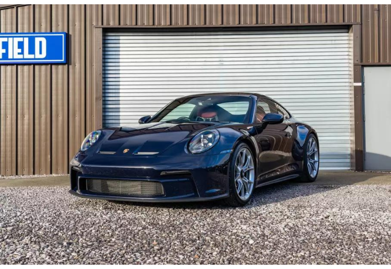 Ведущий Top Gear выставил на продажу Porsche 911 GT3 Touring