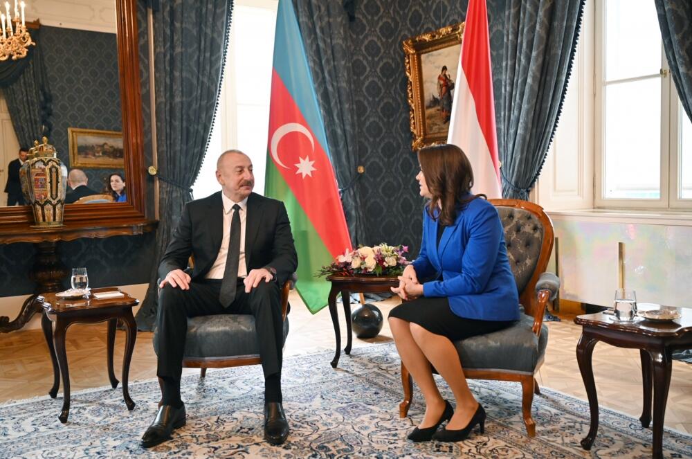 Состоялась встреча Президента Ильхама Алиева с Президентом Венгрии Каталин Новак один на один