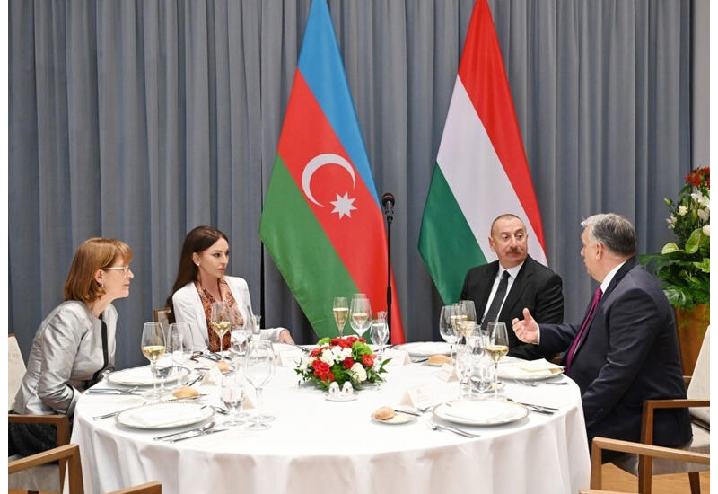 В Будапеште дан официальный обед в честь Президента Ильхама Алиева и Первой леди Мехрибан Алиевой