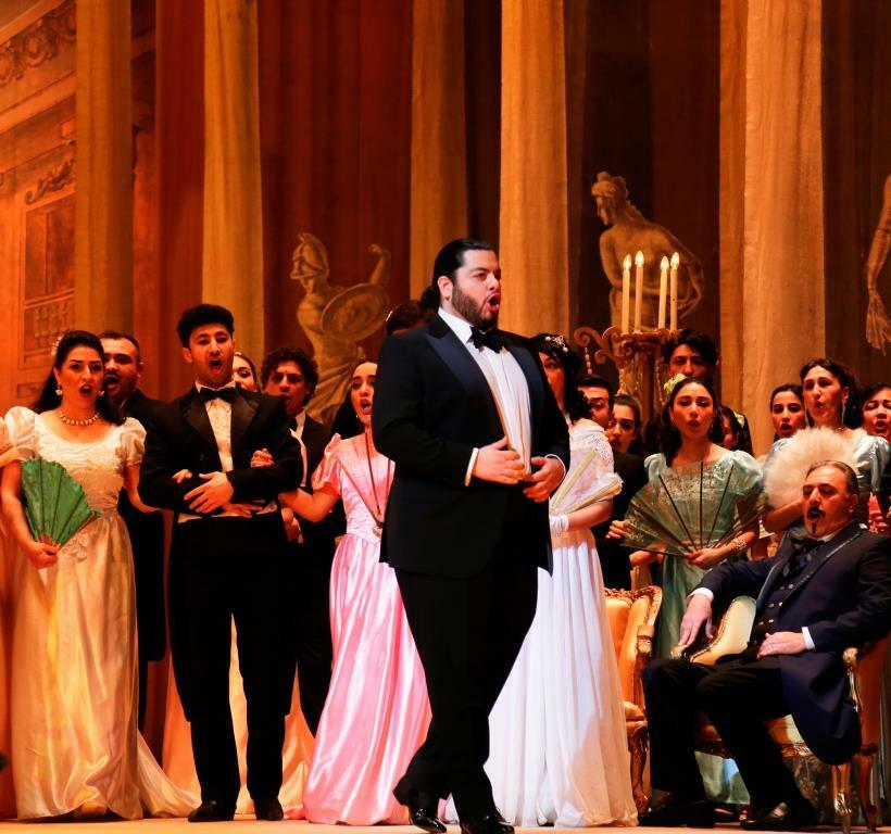 «Травиата» со звездами оперы восхитила зрителей