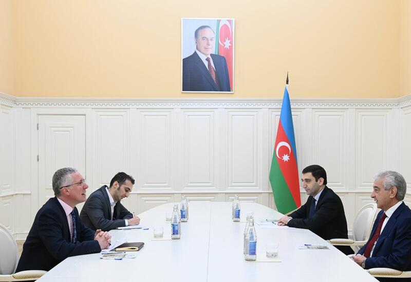 Али Ахмедов обсудил с послом Великобритании перспективы сотрудничества