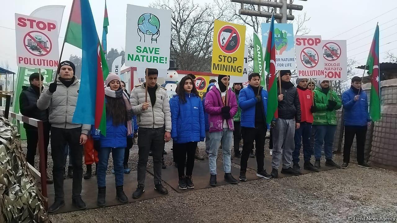 Акция азербайджанских экоактивистов на Лачинской дороге продолжается 51-й день